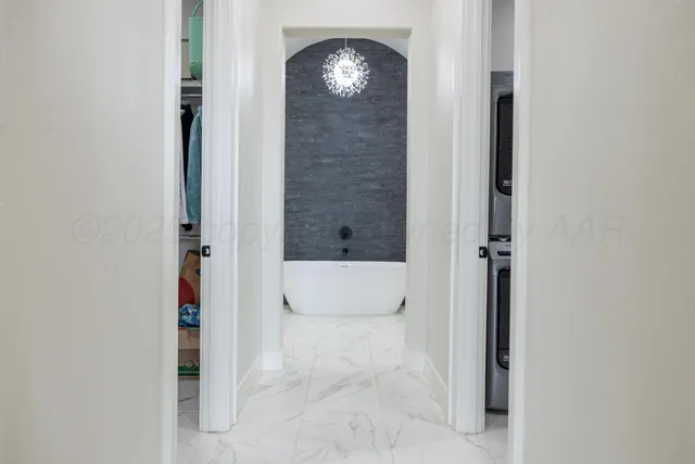 $989,000 | 9507 Meadow Ridge, Amarillo, TX 79118