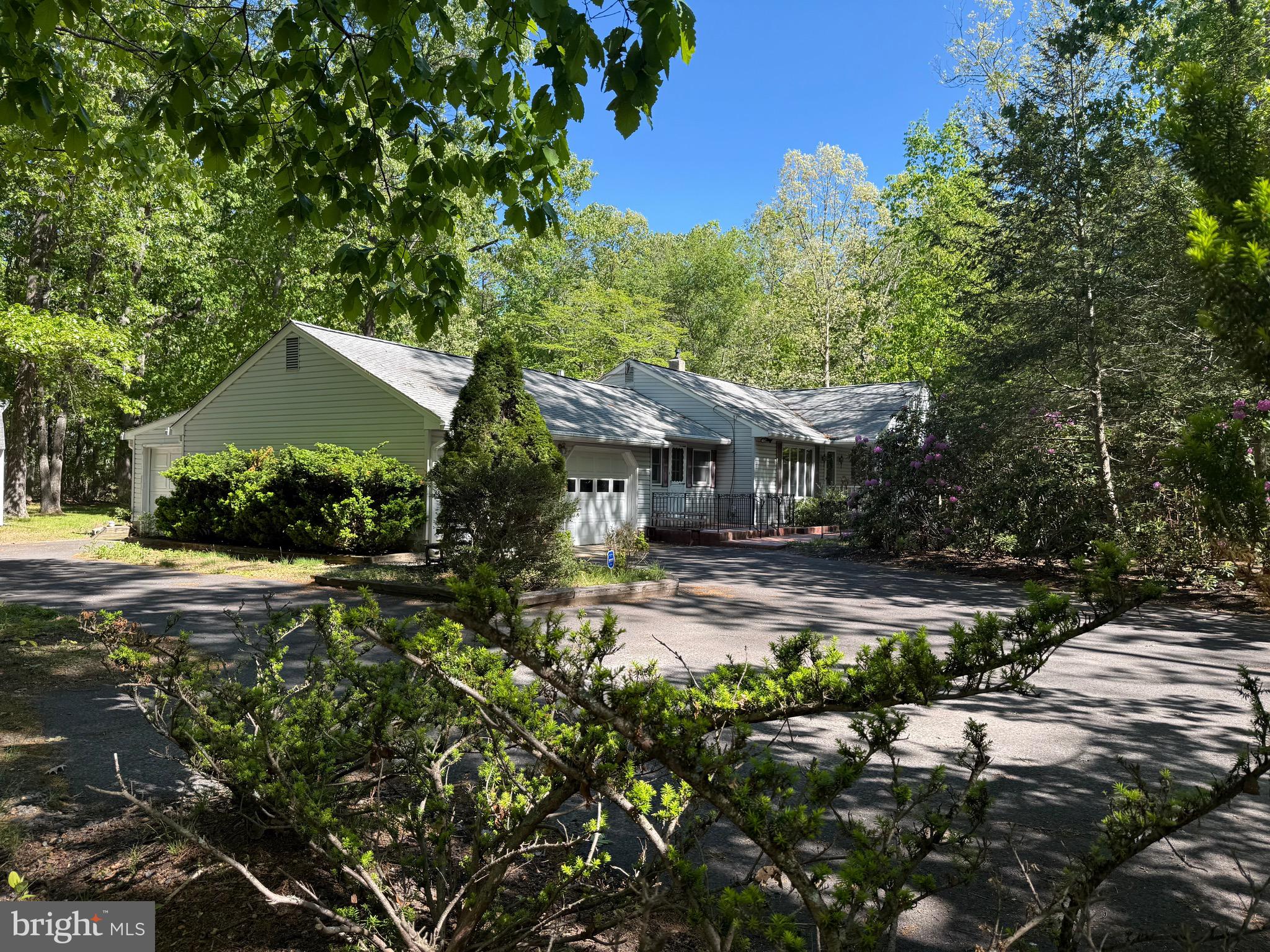 229 Oakshade Road Tabernacle, NJ 08088 - Photo 11 of 57