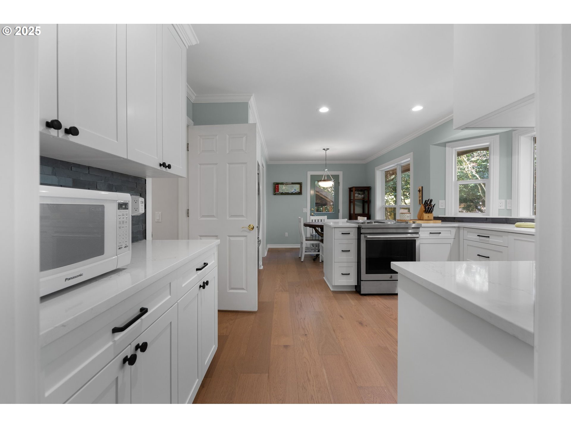 65015 East Sandy River Lane Rhododendron, OR 97049 - Photo 12 of 41