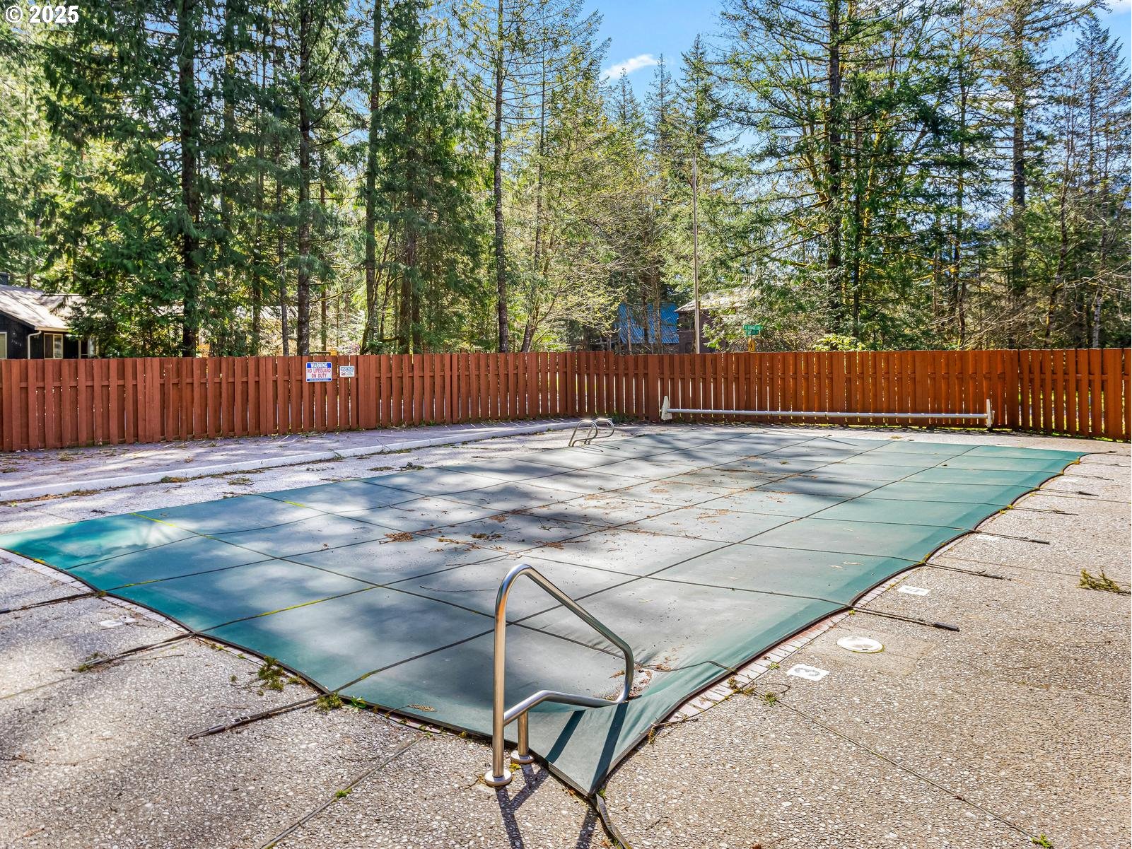 65015 East Sandy River Lane Rhododendron, OR 97049 - Photo 38 of 41
