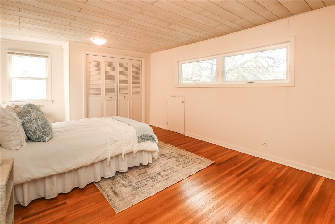 140 Wyndham Road Rochester, NY 14612 - Photo 15 of 21