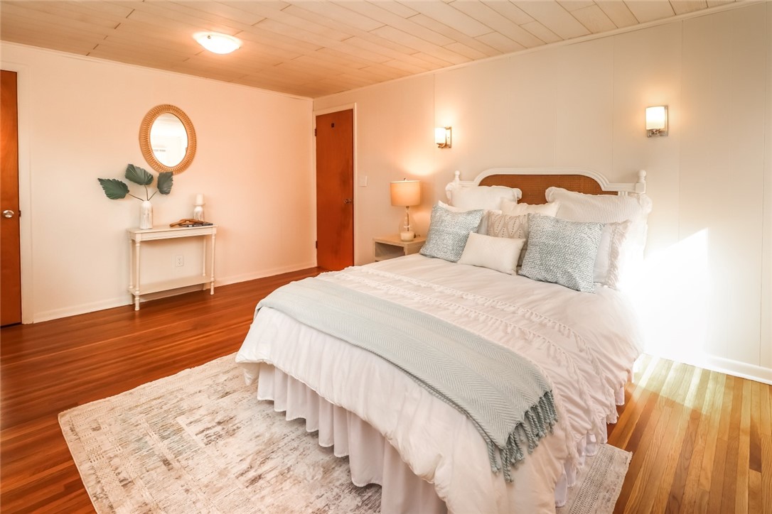 140 Wyndham Road Rochester, NY 14612 - Photo 17 of 21