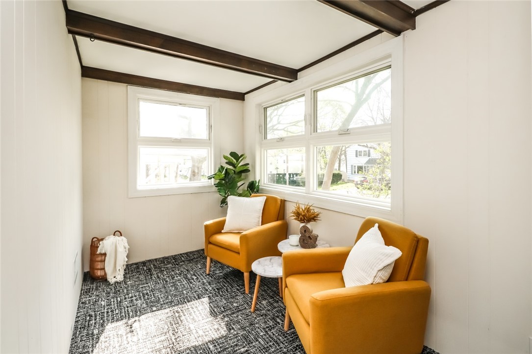 140 Wyndham Road Rochester, NY 14612 - Photo 5 of 21