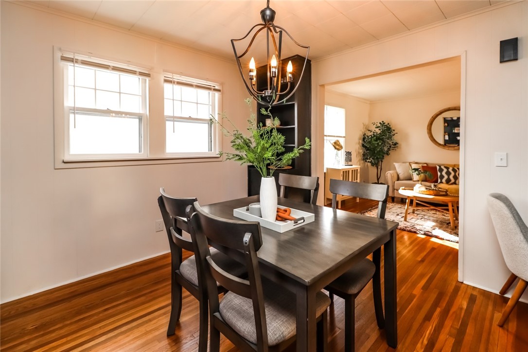 140 Wyndham Road Rochester, NY 14612 - Photo 10 of 21