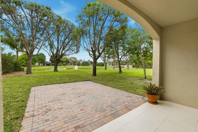 $3,000 | 12740 Westhampton Circle, Wellington, FL 33414