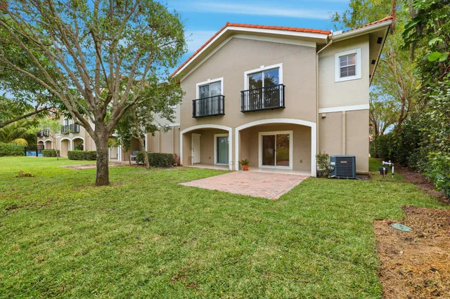 $3,000 | 12740 Westhampton Circle, Wellington, FL 33414