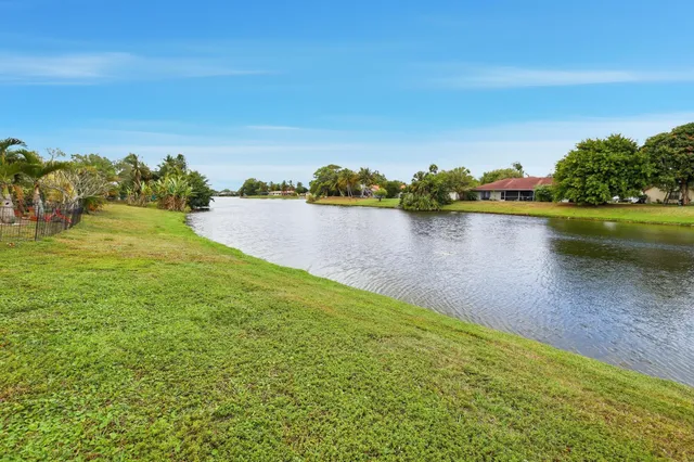 $3,000 | 12740 Westhampton Circle, Wellington, FL 33414