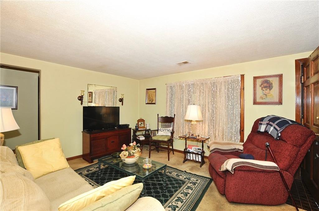 11061 Geist Road Fishers, IN 46037 - Photo 7 of 37 Gallery Image 7