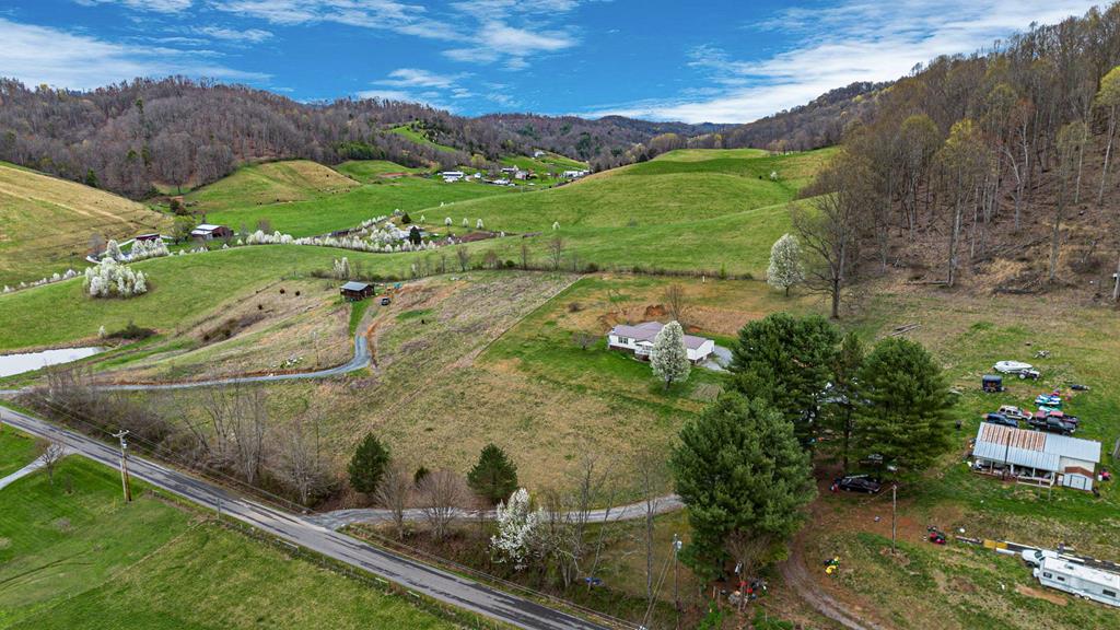 15393 Mountain Spring Road Abingdon, VA 24210 - Photo 58 of 61 Gallery Image 58