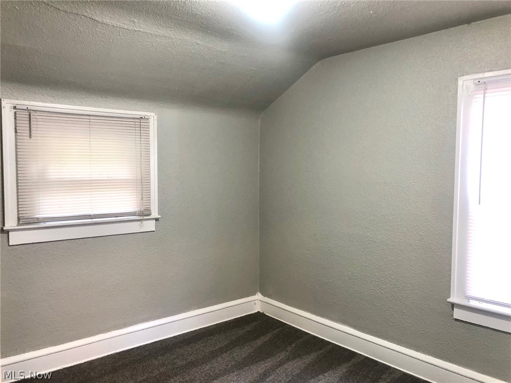 10436 Elmarge Road Cleveland, OH 44105 - Photo 11 of 16 Gallery Image 11