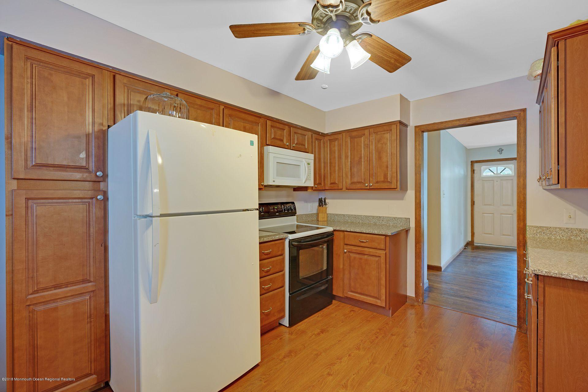 1651 Joffre Road Forked River, NJ 08731 - Photo 12 of 37 21