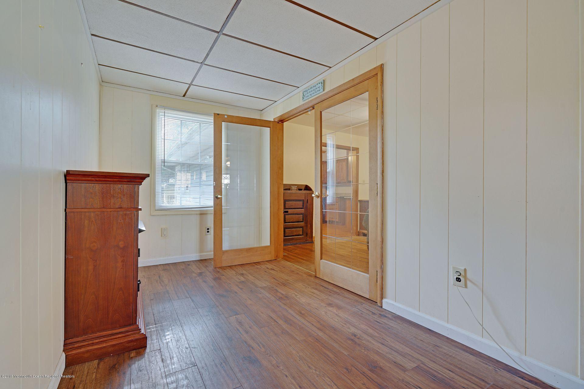 1651 Joffre Road Forked River, NJ 08731 - Photo 31 of 37 24
