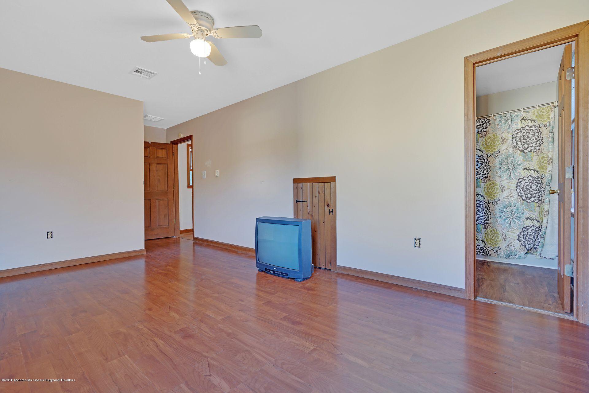 1651 Joffre Road Forked River, NJ 08731 - Photo 36 of 37 35