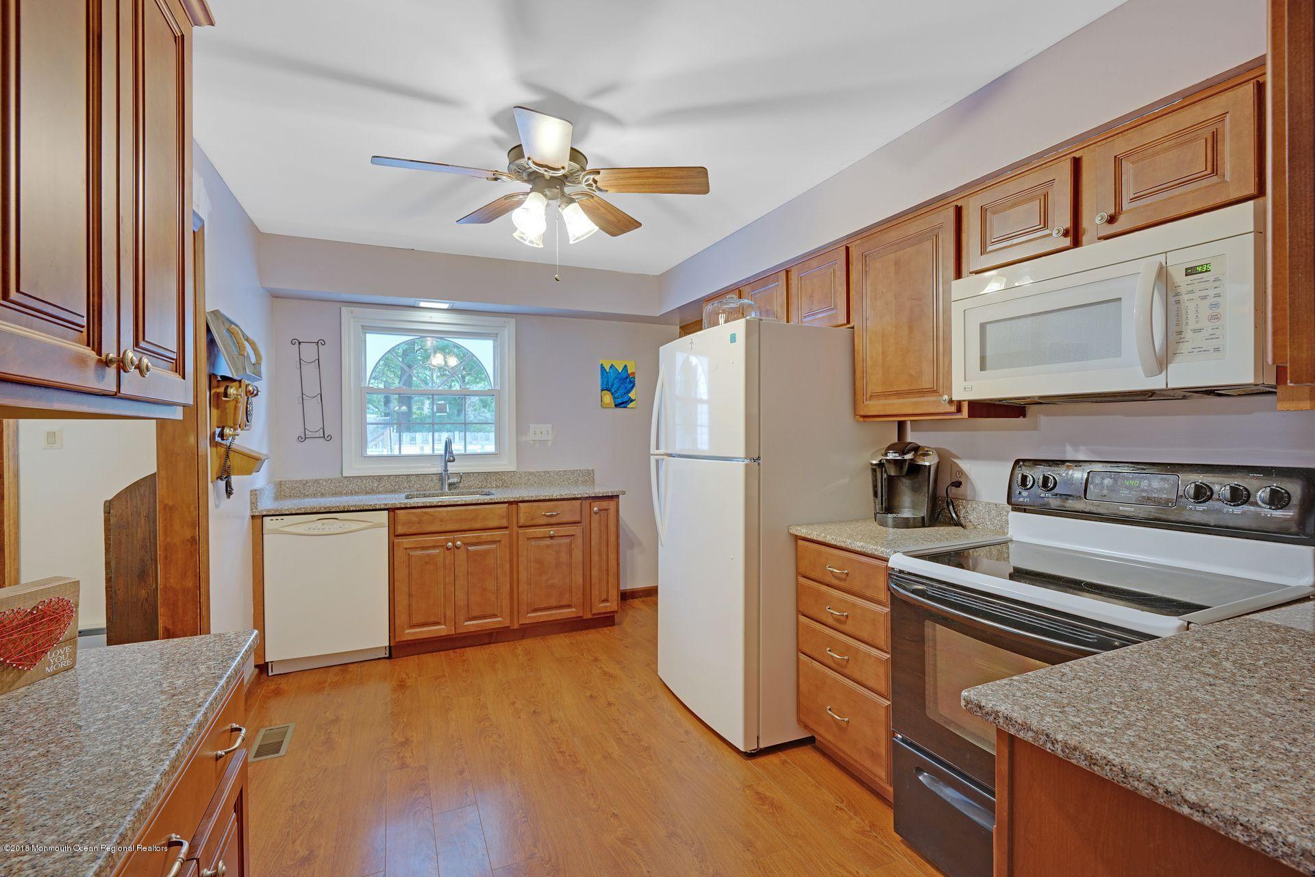 1651 Joffre Road Forked River, NJ 08731 - Photo 9 of 37 17