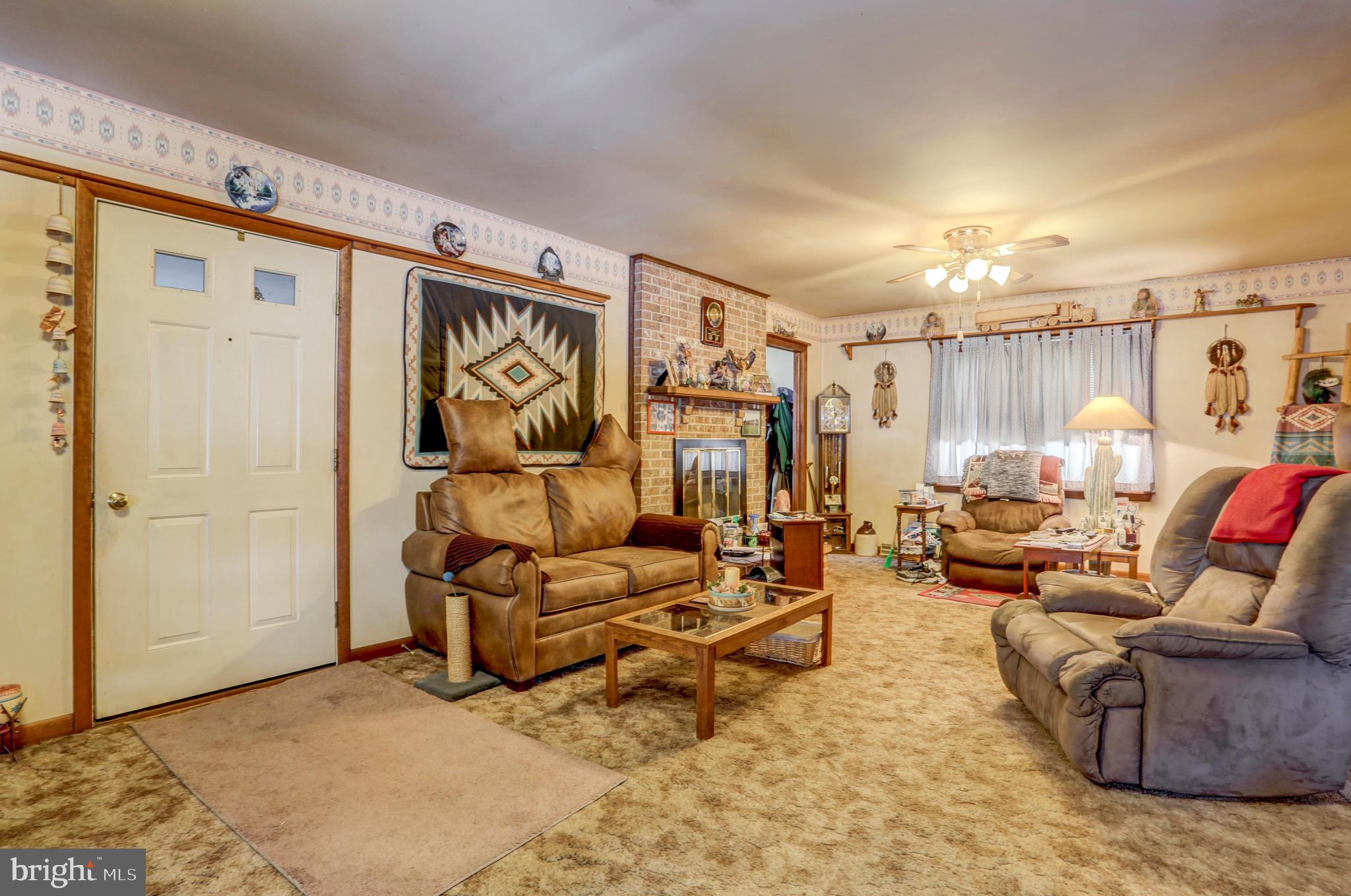 959 Rawlinsville Road Willow Street, PA 17584 - Photo 13 of 35 FAMILY ROOM