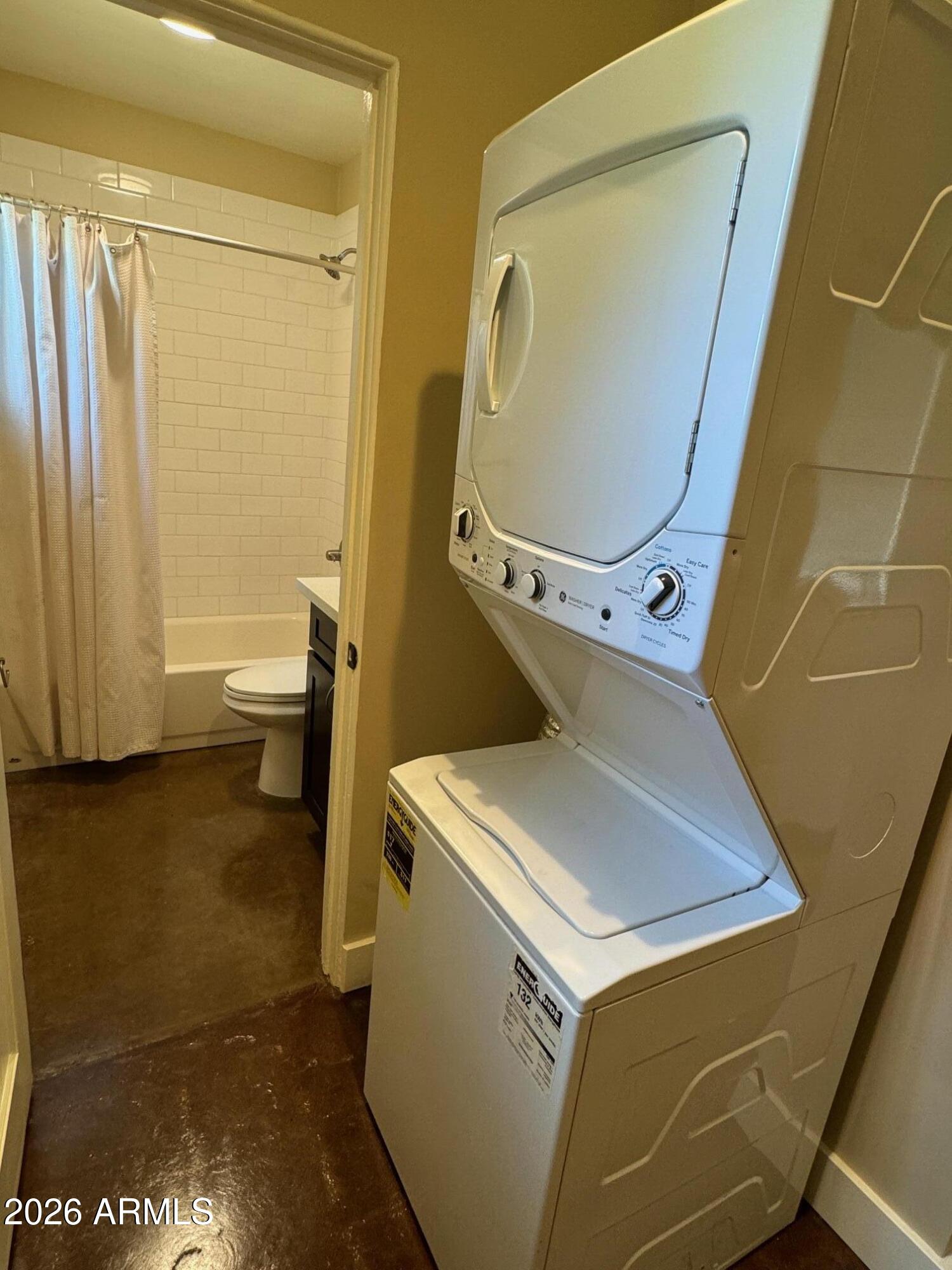 2723 North Greenfield Road Phoenix, AZ 85006 - Photo 8 of 15 IMG_6419