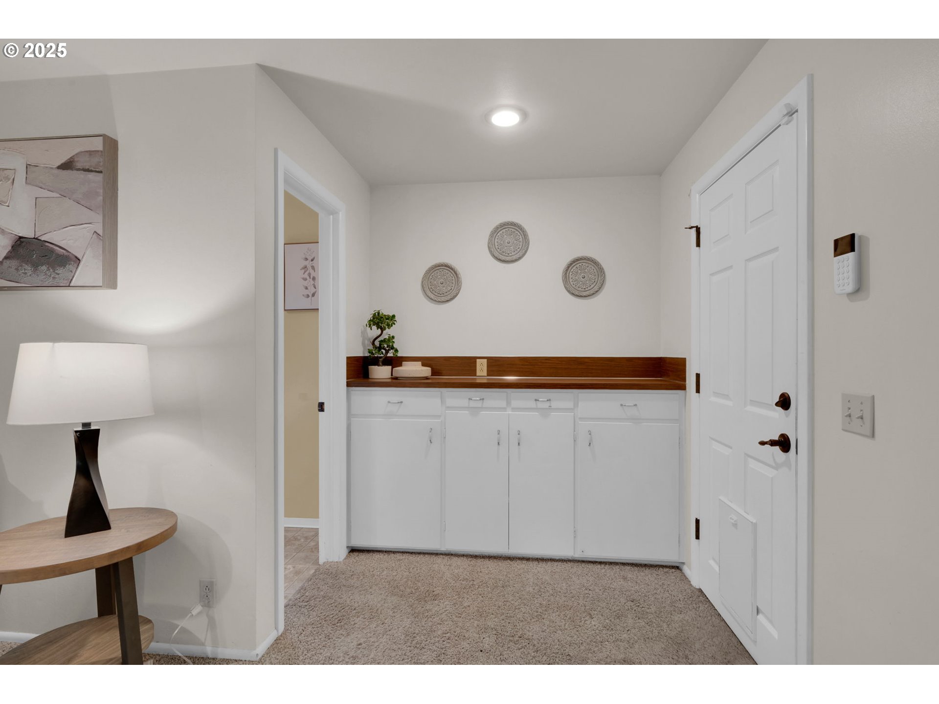 240 Dibblee Lane Eugene, OR 97404 - Photo 30 of 42