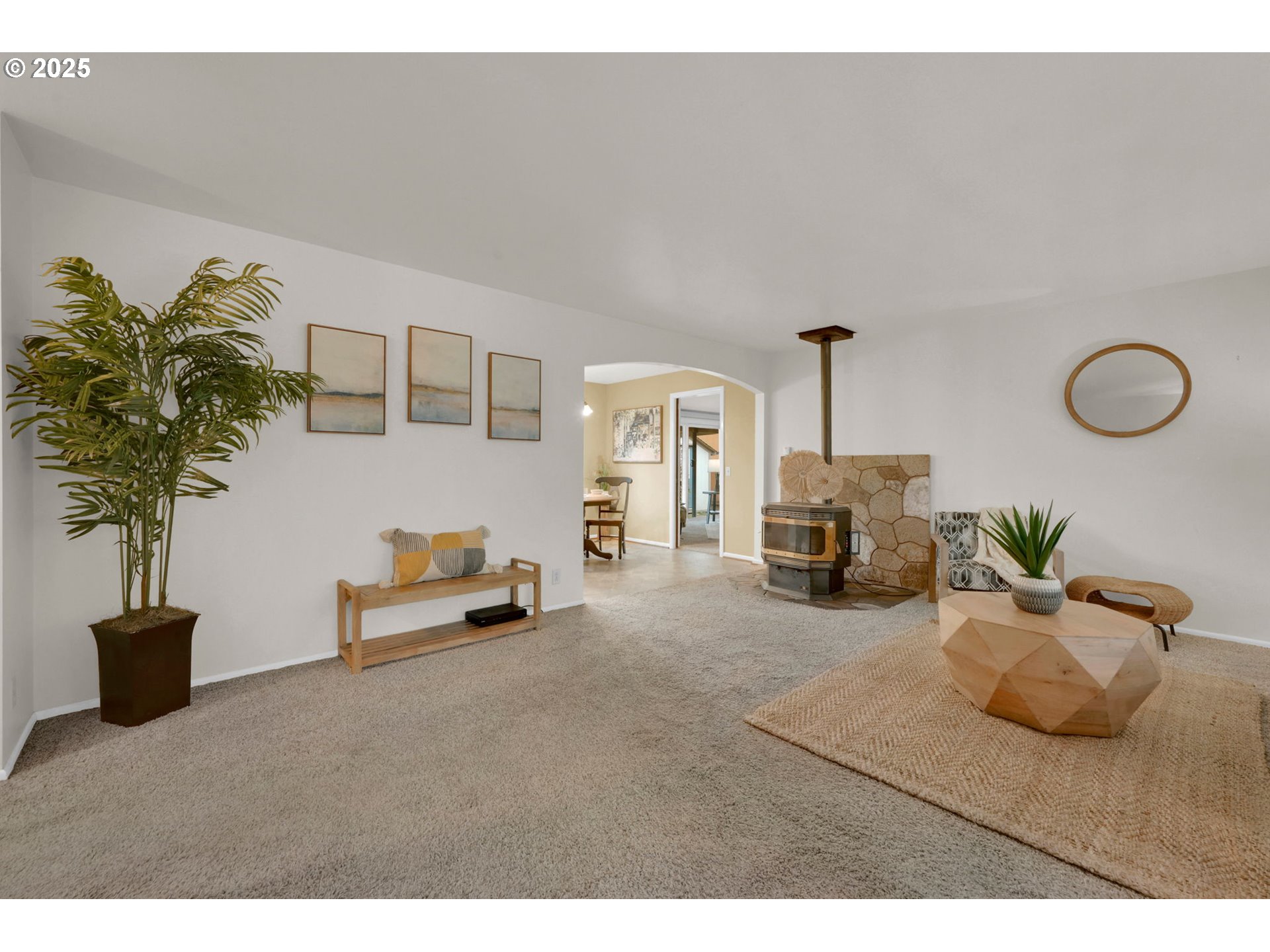 240 Dibblee Lane Eugene, OR 97404 - Photo 7 of 42 a living room with furniture and potted plant