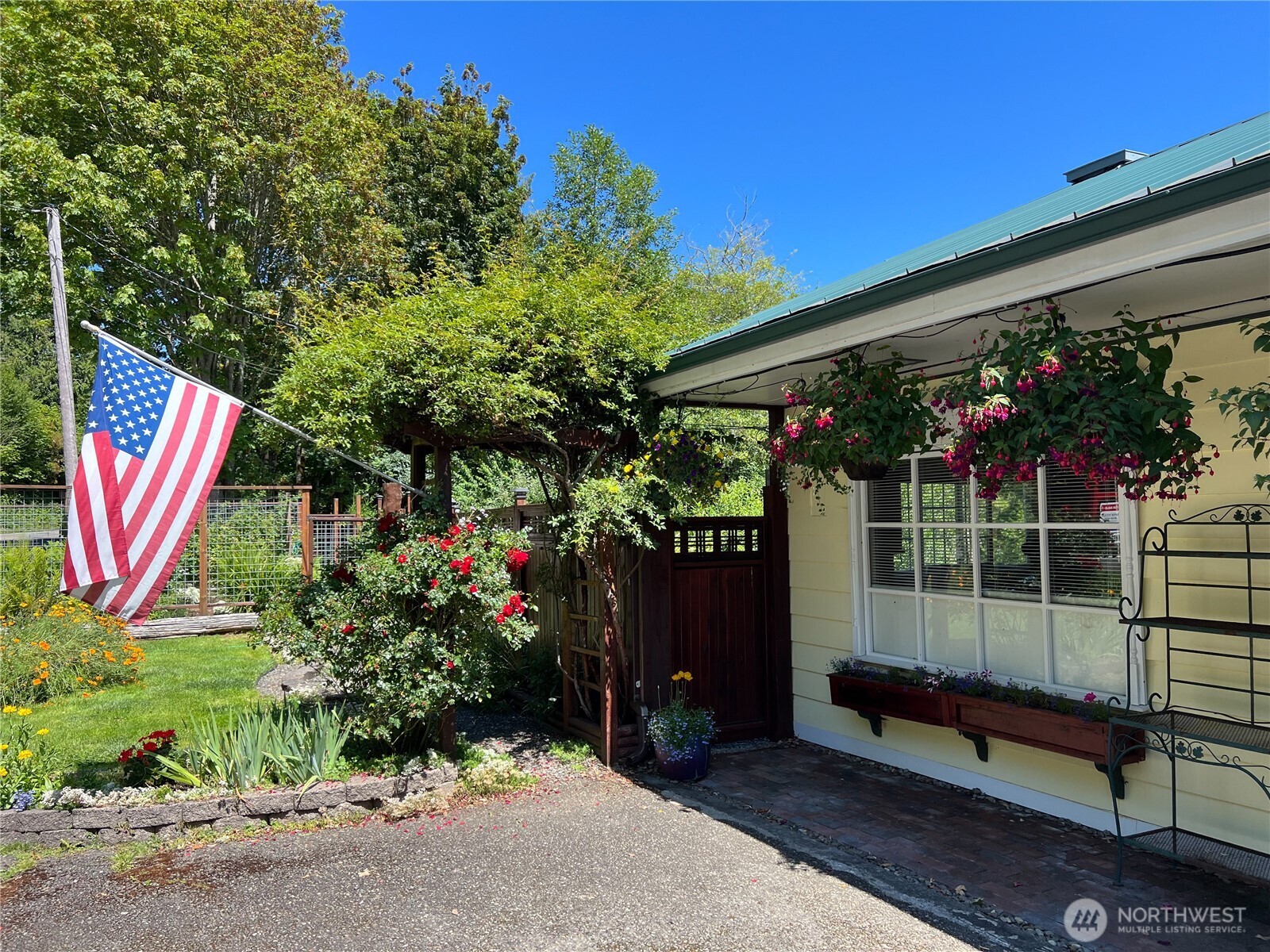 7251 Oak Bay Road Port Ludlow, WA 98365 - Photo 2 of 40