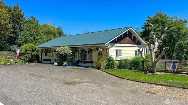 $995,000 | 7251 Oak Bay Road, Port Ludlow, WA 98365