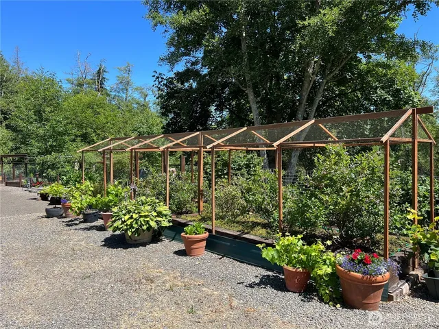 a view of a house with a outdoor space
