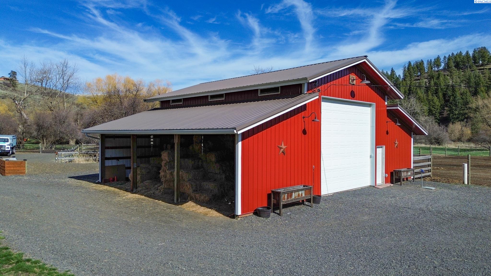 2002 North Palouse Road Colfax, WA 99111 - Photo 16 of 34 Gallery Image 16