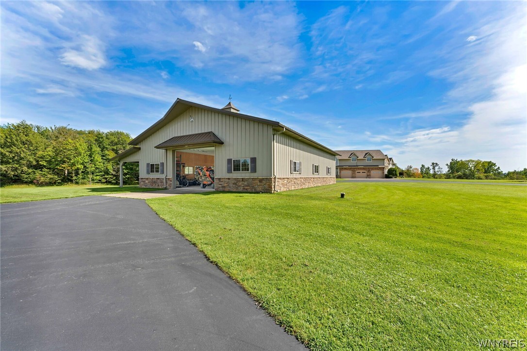 6715 Northwoods Road Arcade, NY 14009 - Photo 4 of 48 42x60 Barn