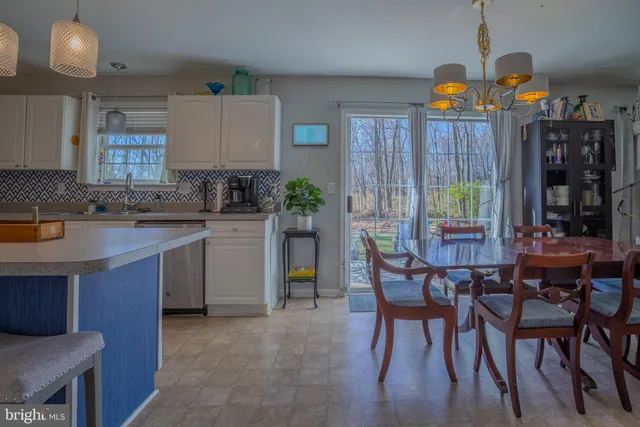 $365,000 | 617 Talisman Drive, Martinsburg, WV 25403