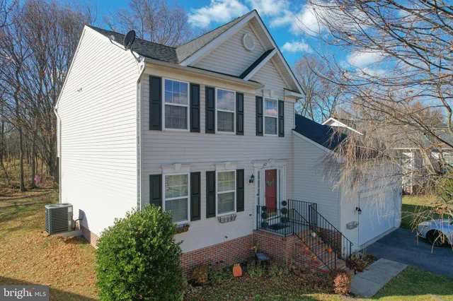 $365,000 | 617 Talisman Drive, Martinsburg, WV 25403