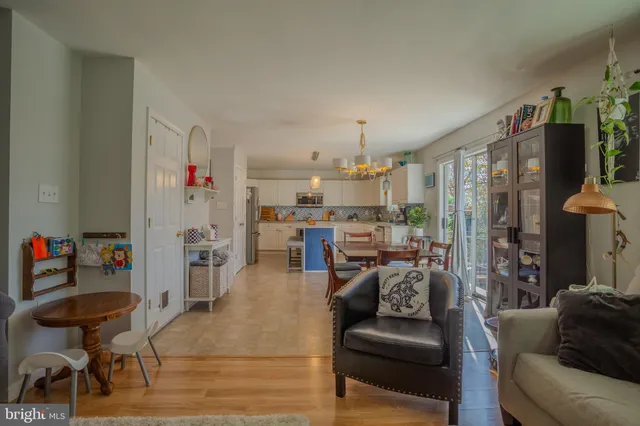 $365,000 | 617 Talisman Drive, Martinsburg, WV 25403