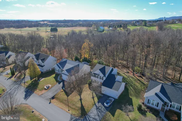 $365,000 | 617 Talisman Drive, Martinsburg, WV 25403