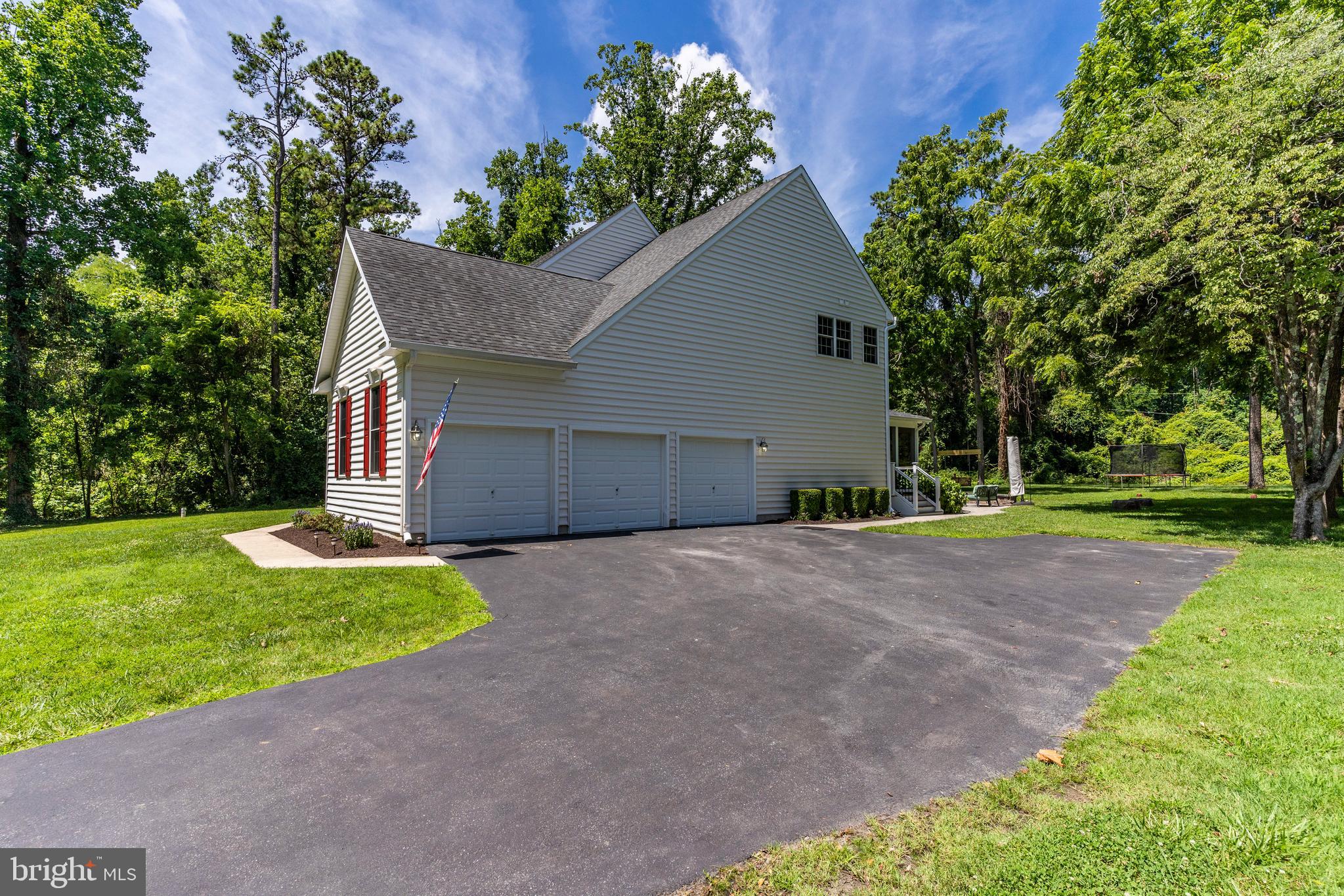 2746 Hambleton Road Riva, MD 21140 - Photo 4 of 110