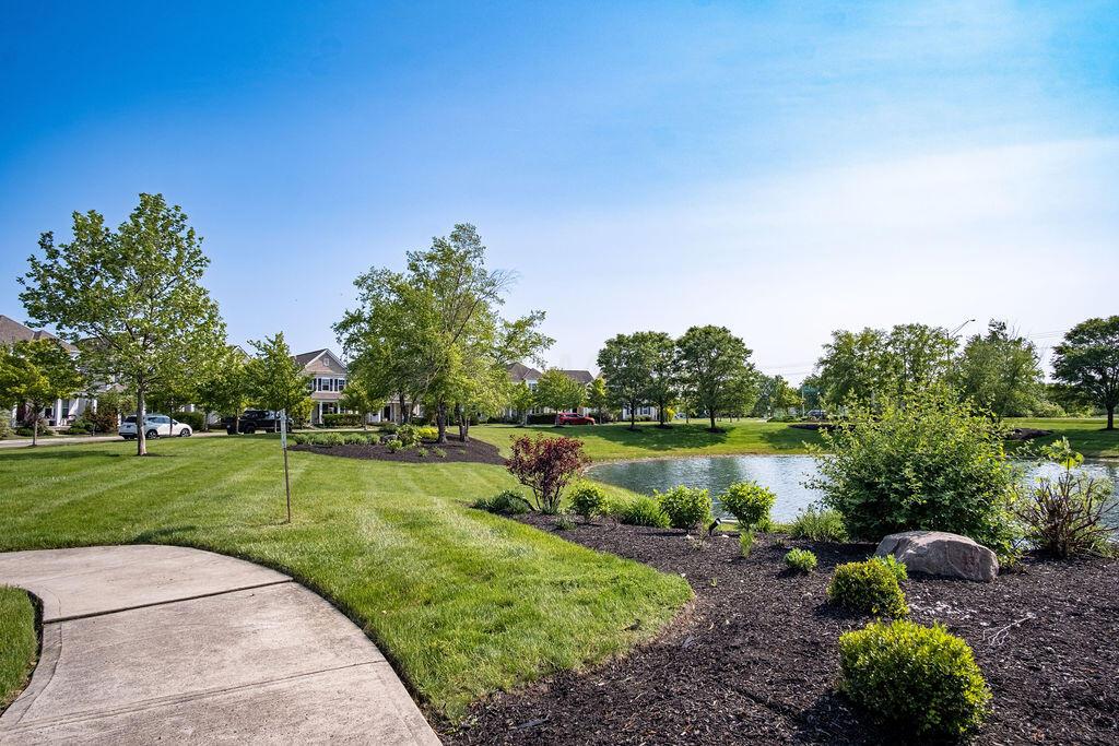 6051 Hayden Farms Road Dublin, OH 43016 - Photo 34 of 34 Walking in the Community