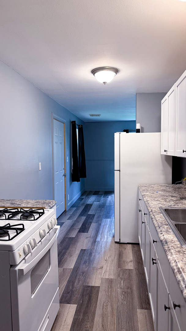1320 Hedge Road Champaign, IL 61821 - Photo 14 of 35 Gallery Image 14