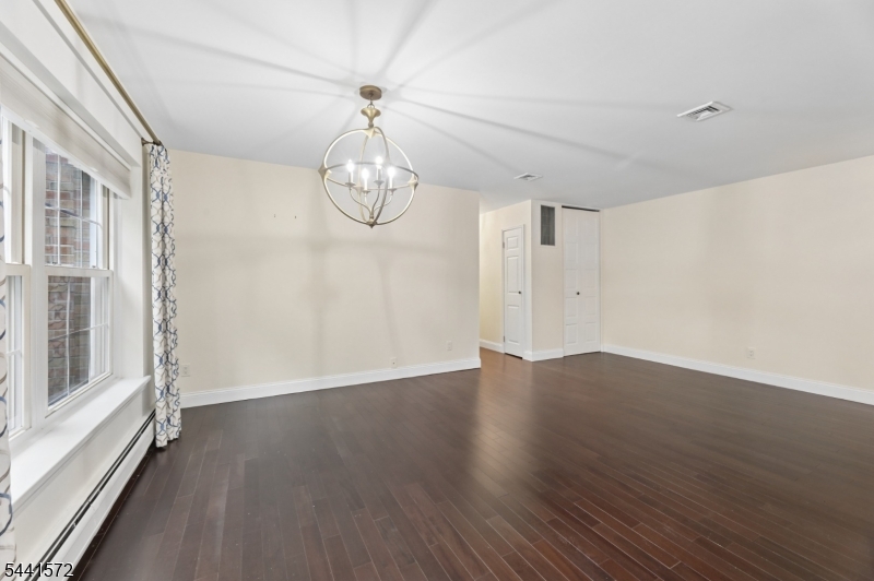 364 East Ridgewood Avenue, Unit 3 Ridgewood, NJ 07450 - Photo 12 of 32