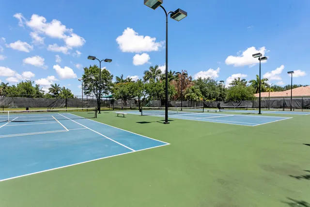 $5,000 | 6241 C Durham Drive, Lake Worth, FL 33467