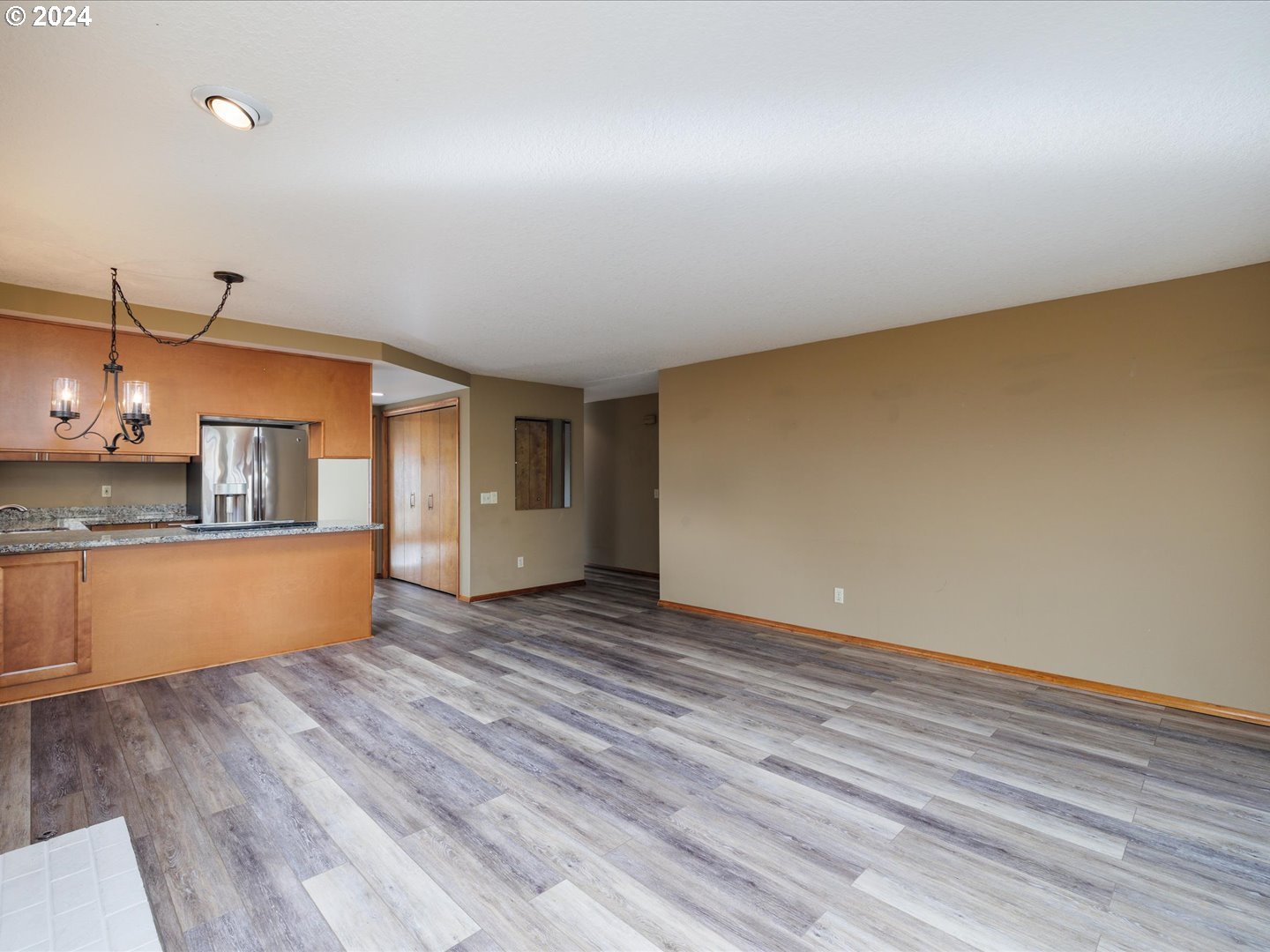 12641 Southwest Overgaard Street Portland, OR 97224 - Photo 11 of 27 Gallery Image 11