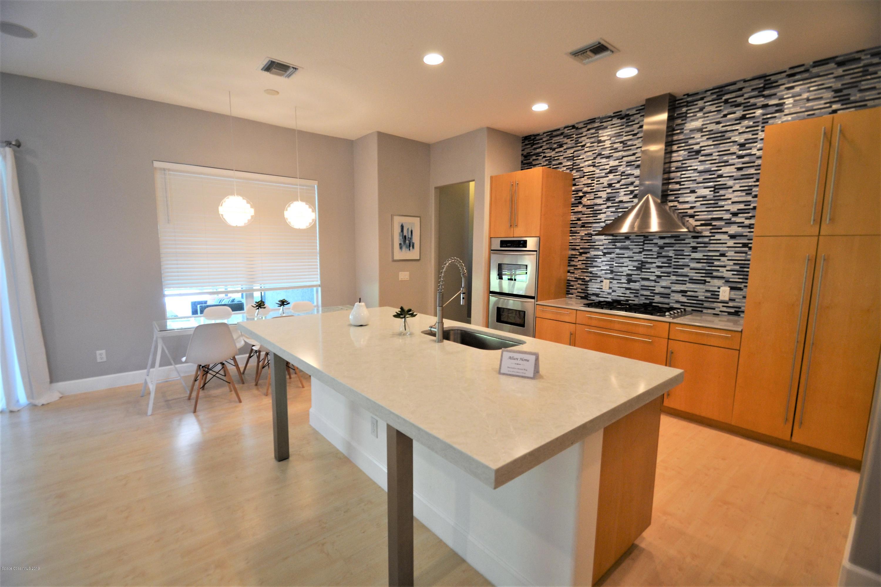 1772 Winding Ridge Circle Southeast Palm Bay, FL 32909 - Photo 17 of 62 1772 Winding Ridge Kitchen (10)