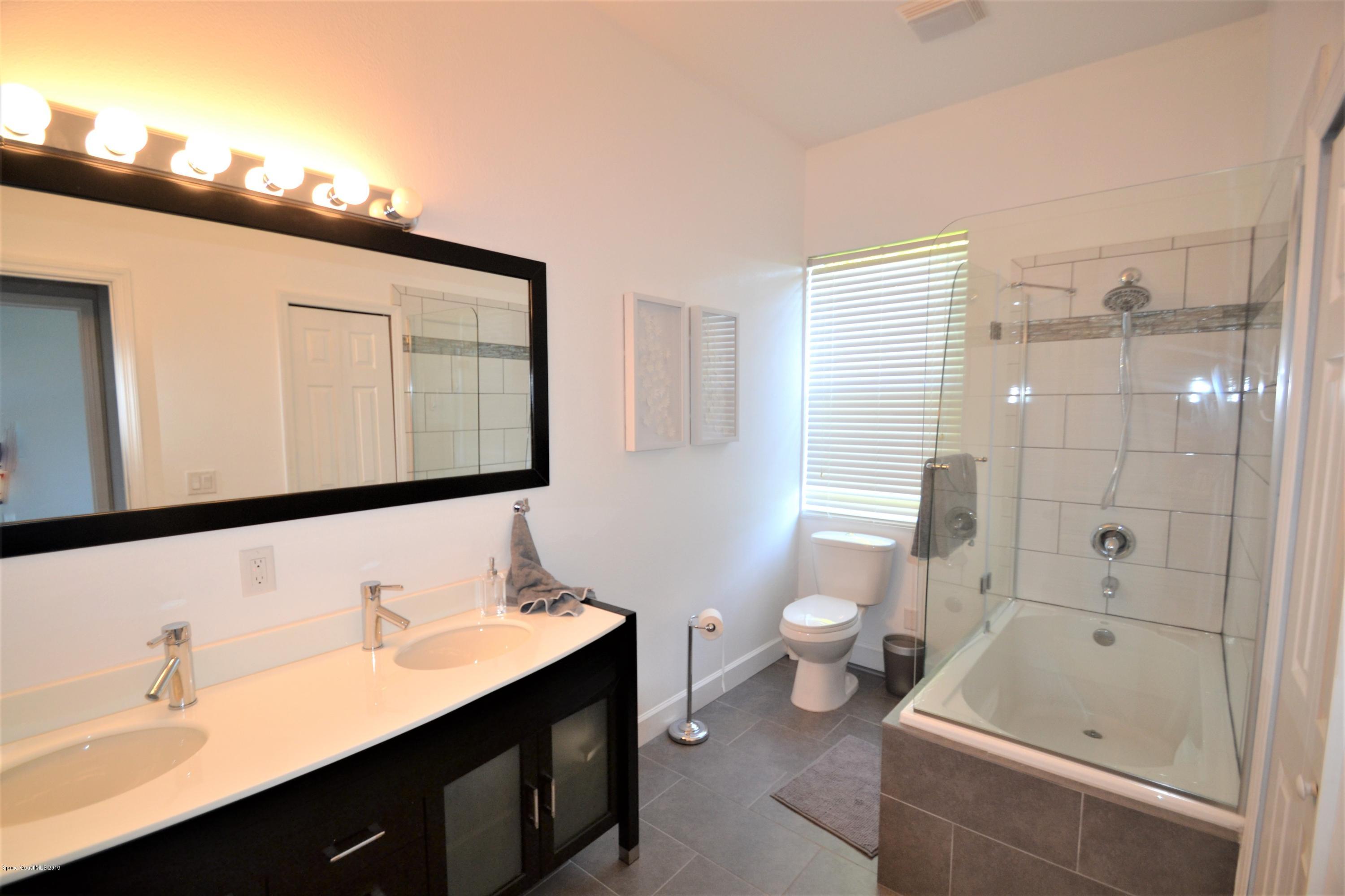 1772 Winding Ridge Circle Southeast Palm Bay, FL 32909 - Photo 36 of 62 1772 Winding Ridge Second Bathroom (5)