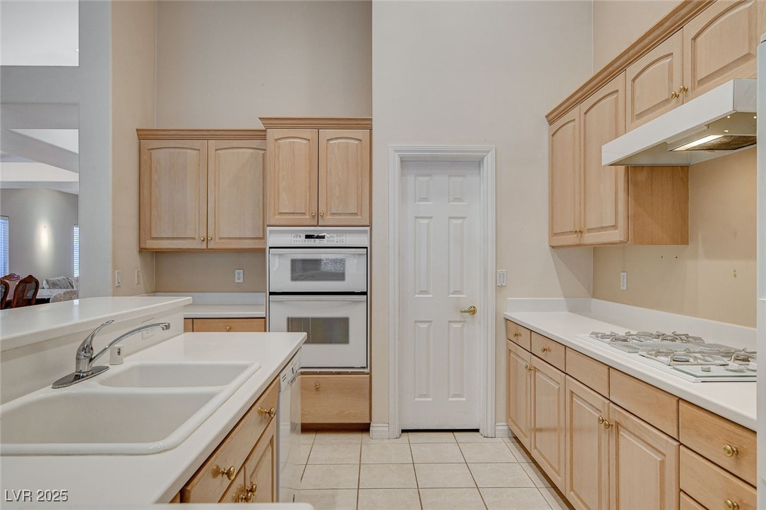 1028 Norellat Road Henderson, NV 89011 - Photo 32 of 74 Gallery Image 32