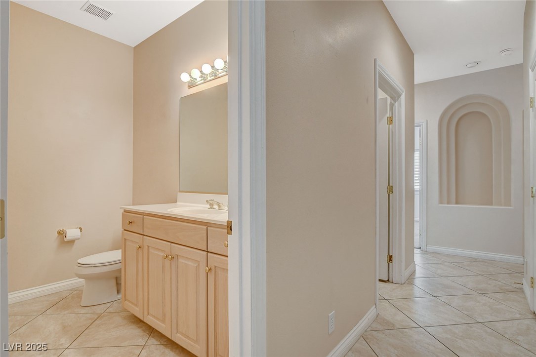 1028 Norellat Road Henderson, NV 89011 - Photo 39 of 74 1/2 Bath