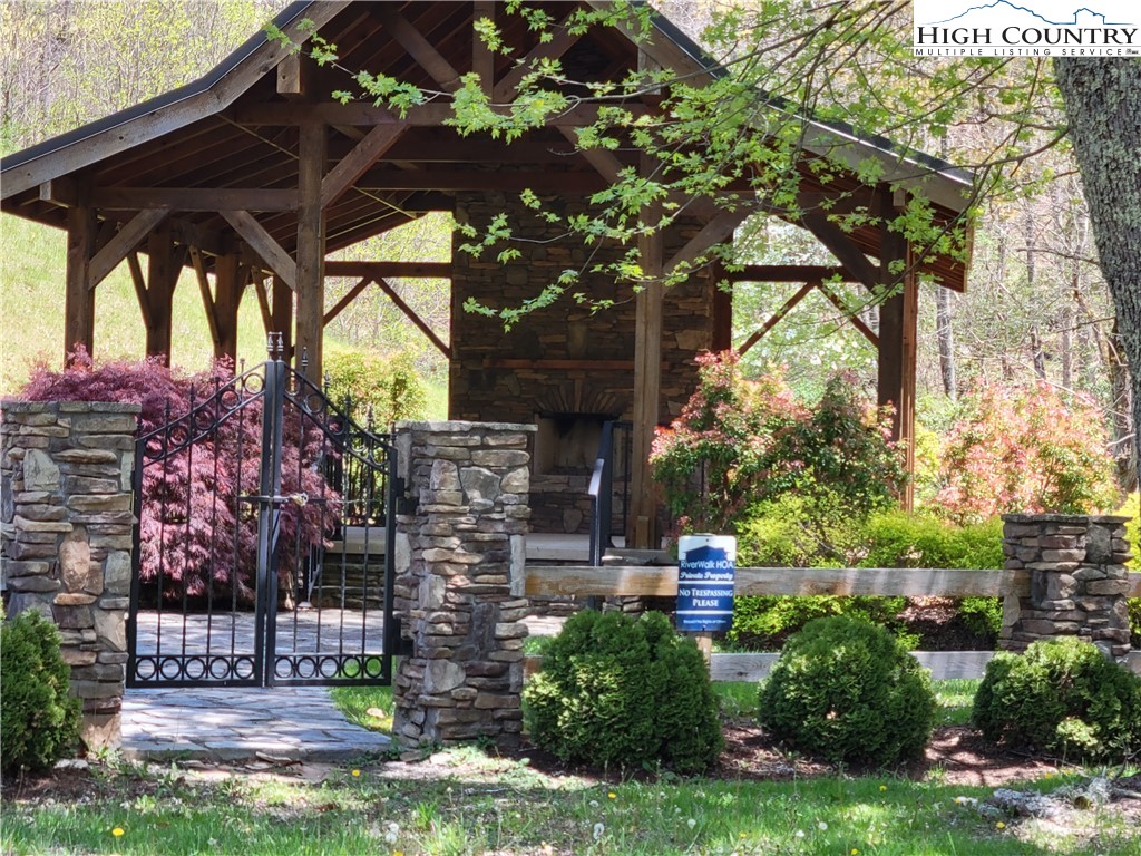 3 Riverwalk Ridge Road Todd, NC 28684 - Photo 8 of 9 Gallery Image 8