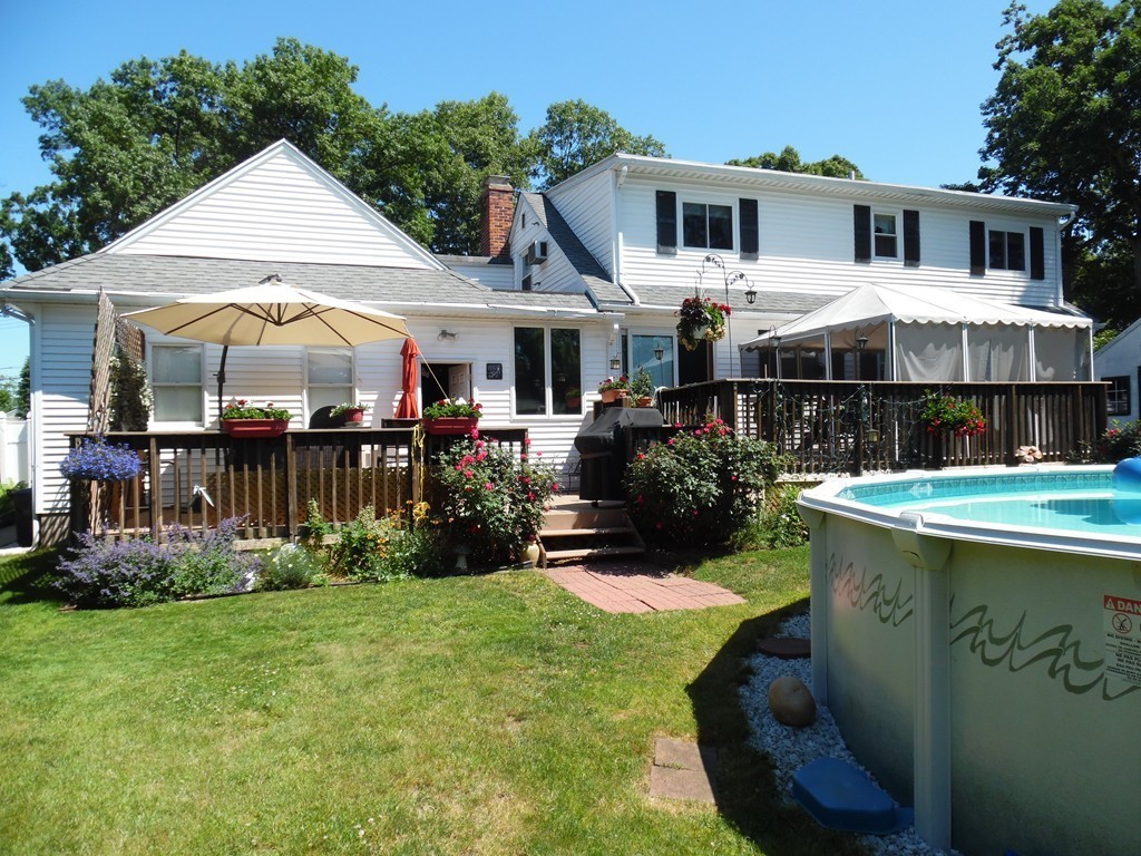 15 Hadley Street Springfield, MA 01118 - Photo 12 of 30 Gallery Image 12
