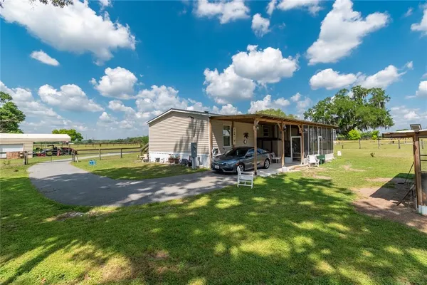 $1,760,000 | 13025 Northwest Gainesville Road, Reddick, FL 32686