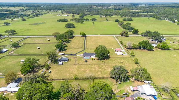 $1,760,000 | 13025 Northwest Gainesville Road, Reddick, FL 32686