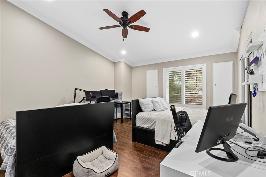 28126 Seco Canyon Road Saugus, CA 91390 - Photo 12 of 30 a living room with furniture and a large window