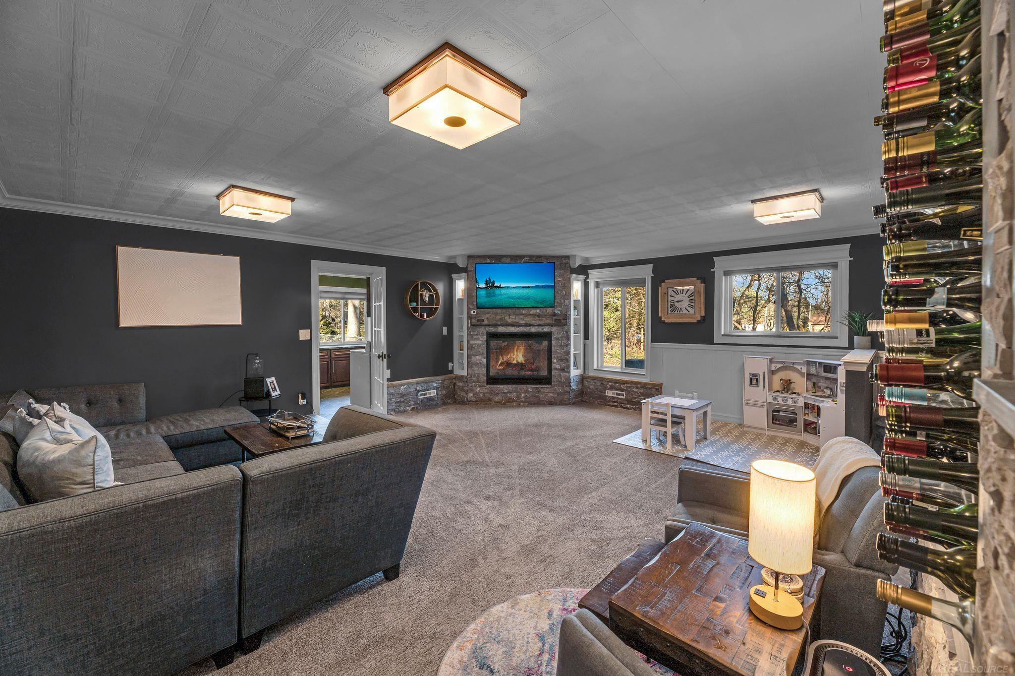 220 Stark Road Rochester Hills, MI 48307 - Photo 17 of 51