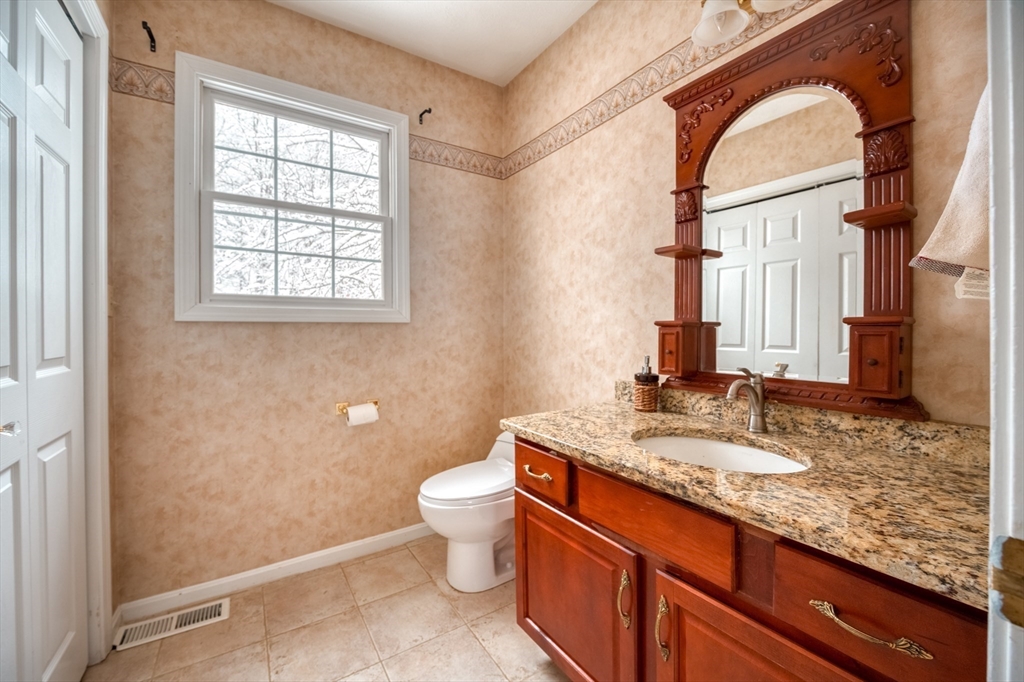 48 Boston Road Westford, MA 01886 - Photo 13 of 41 Gallery Image 13