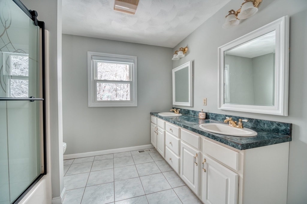 48 Boston Road Westford, MA 01886 - Photo 21 of 41 Gallery Image 21