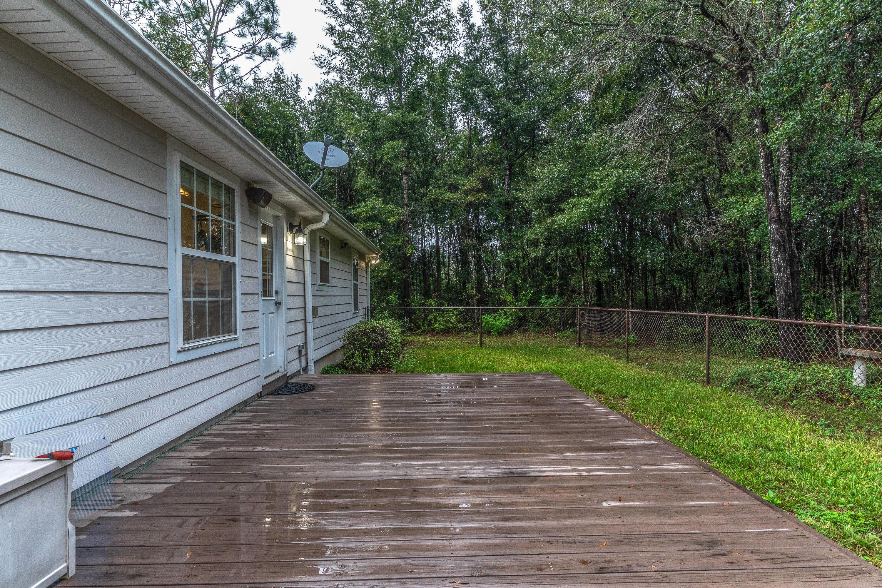 4720 Broderick Road Holt, FL 32564 - Photo 25 of 43 DSC08236